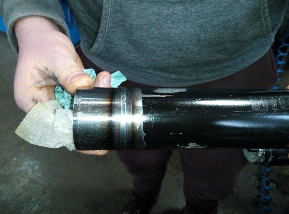Резьба корпуса передней стойки ваз