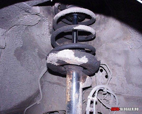 Нужно ли менять пружины при каждой замене амортизаторов на автомобиле